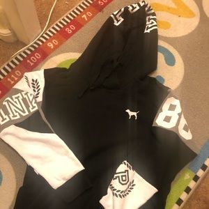 Vspink pullover hoodie medium